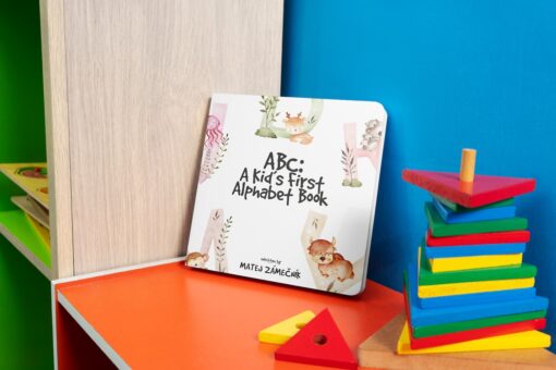 ABC: A Kid´s First Alphabet Book paperback - Image 2